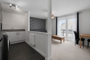 Kitchen/diner/living room- click for photo gallery